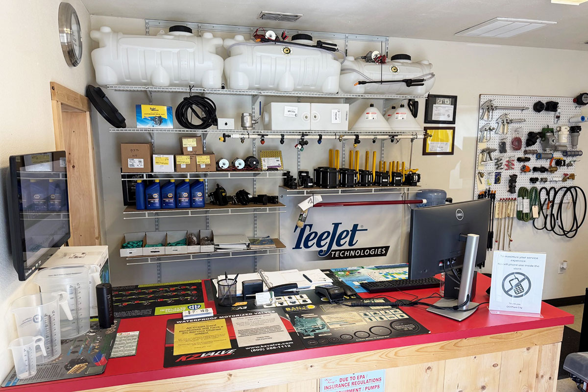 Chemical Containers Plant City store - front service counter